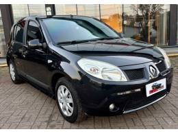 RENAULT - SANDERO - 2010/2010 - Preta - R$ 31.900,00
