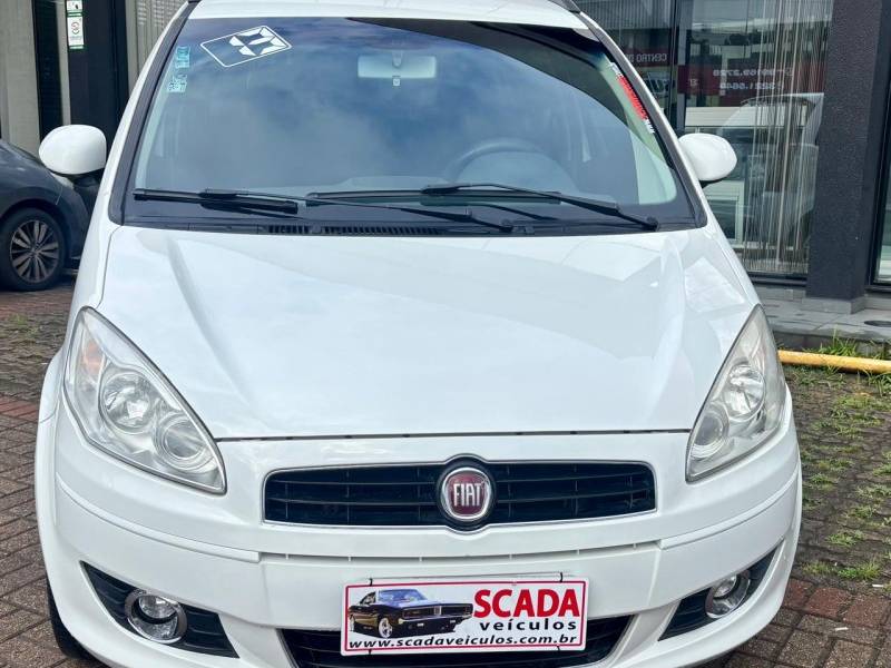 FIAT - IDEA - 2012/2013 - Branca - R$ 39.900,00