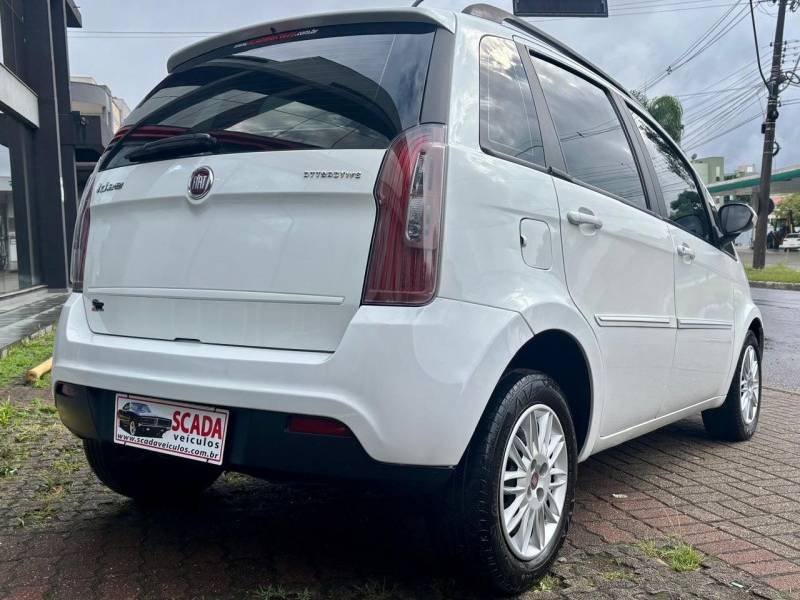 FIAT - IDEA - 2012/2013 - Branca - R$ 39.900,00