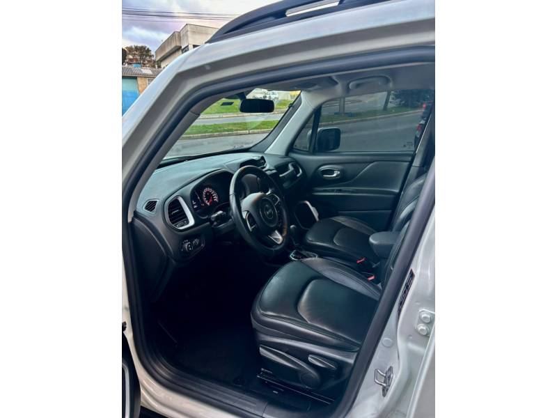 JEEP - RENEGADE - 2021/2021 - Branca - R$ 90.900,00