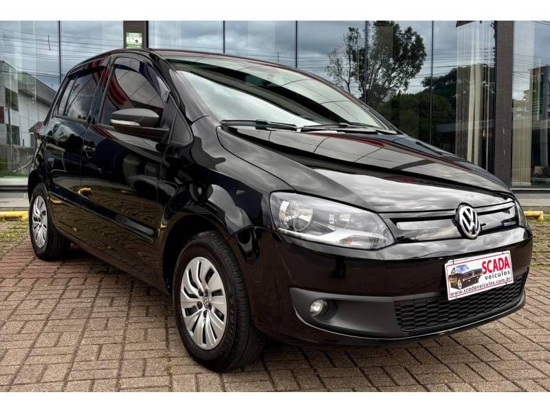 VOLKSWAGEN - FOX - 2014/2014 - Preta - R$ 44.900,00