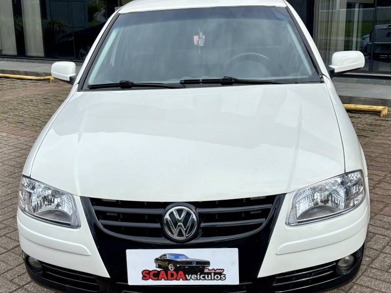 VOLKSWAGEN - SAVEIRO - 2008/2008 - Branca - R$ 26.900,00
