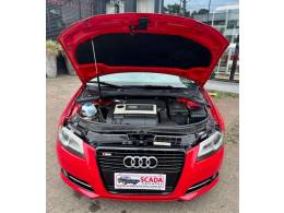 AUDI - A3 - 2009/2009 - Vermelha - R$ 84.900,00
