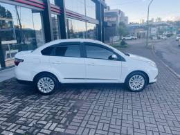 FIAT - GRAND SIENA - 2016/2016 - Branca - R$ 44.900,00
