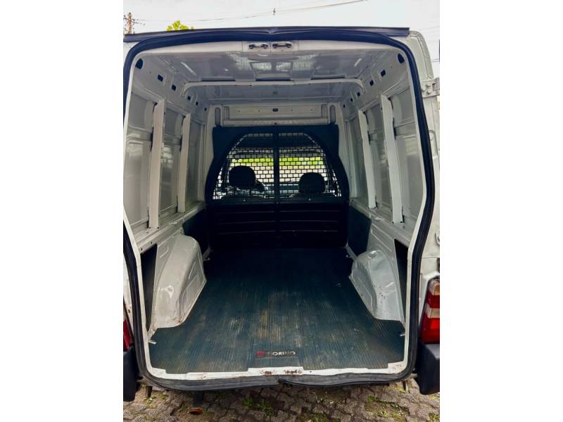 FIAT - FIORINO - 2012/2012 - Branca - R$ 43.900,00