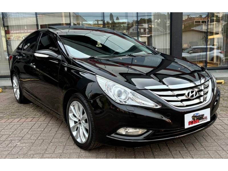 HYUNDAI - SONATA - 2012/2013 - Preta - R$ 74.900,00