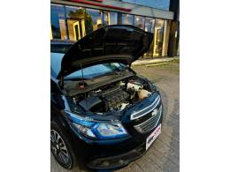 CHEVROLET - ONIX - 2014/2014 - Preta - R$ 55.900,00