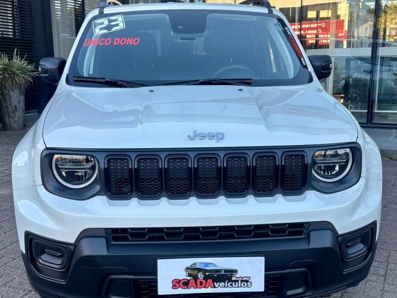 JEEP - RENEGADE - 2022/2023 - Branca - R$ 105.900,00