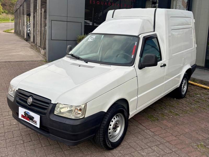 FIAT - FIORINO - 2012/2012 - Branca - R$ 43.900,00