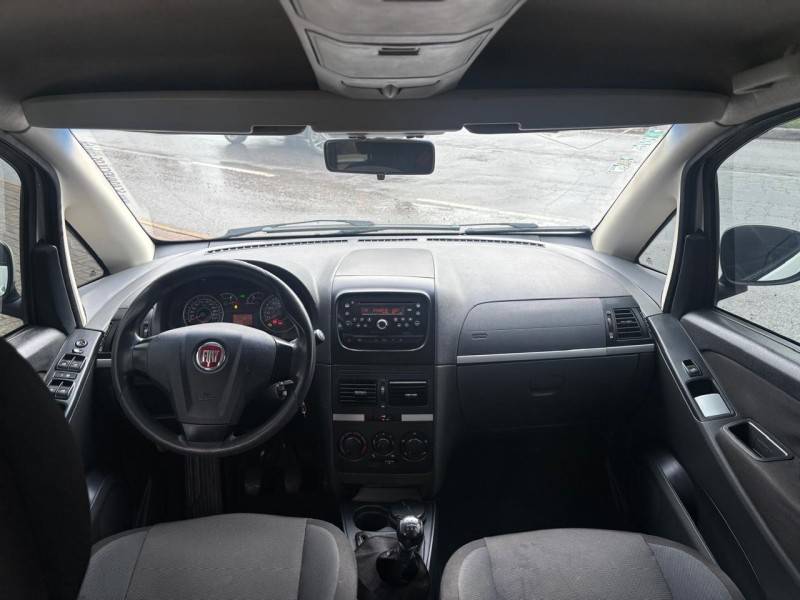 FIAT - IDEA - 2012/2013 - Branca - R$ 39.900,00