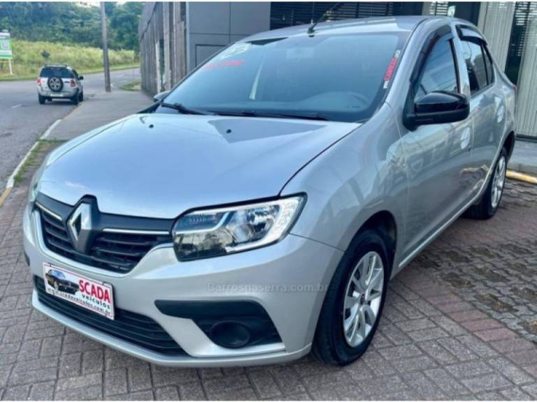 RENAULT - LOGAN - 2022/2023 - Prata - R$ 62.900,00