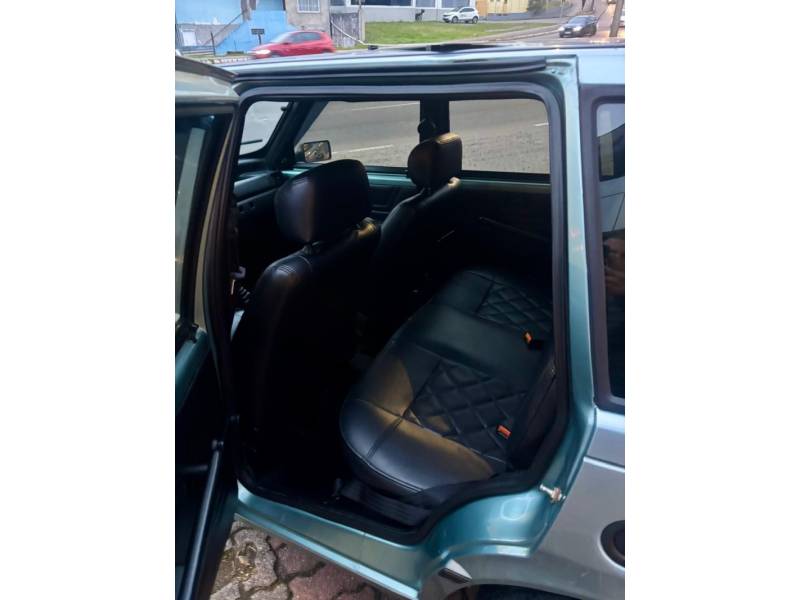 FIAT - UNO - 1995/1996 - Verde - R$ 14.900,00