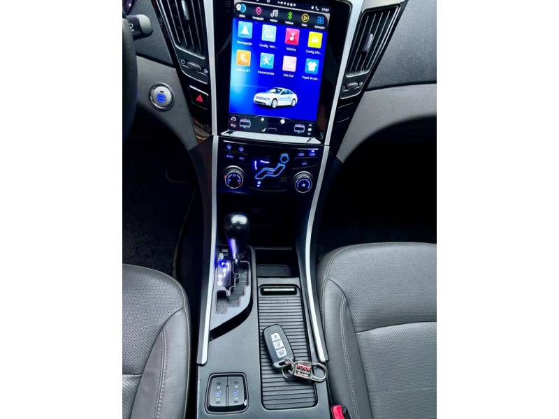 HYUNDAI - SONATA - 2012/2013 - Preta - R$ 74.900,00