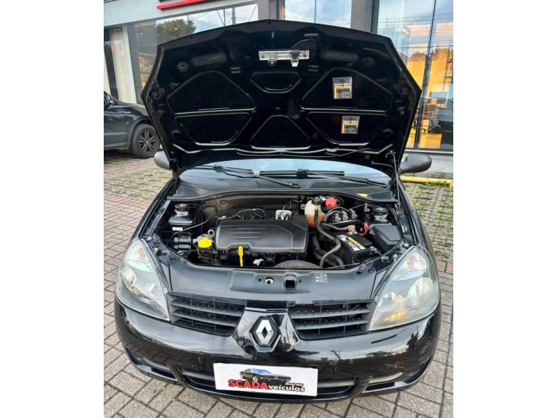 RENAULT - CLIO - 2011/2011 - Preta - R$ 21.900,00