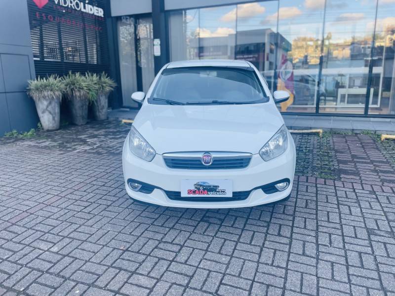 FIAT - GRAND SIENA - 2016/2016 - Branca - R$ 44.900,00