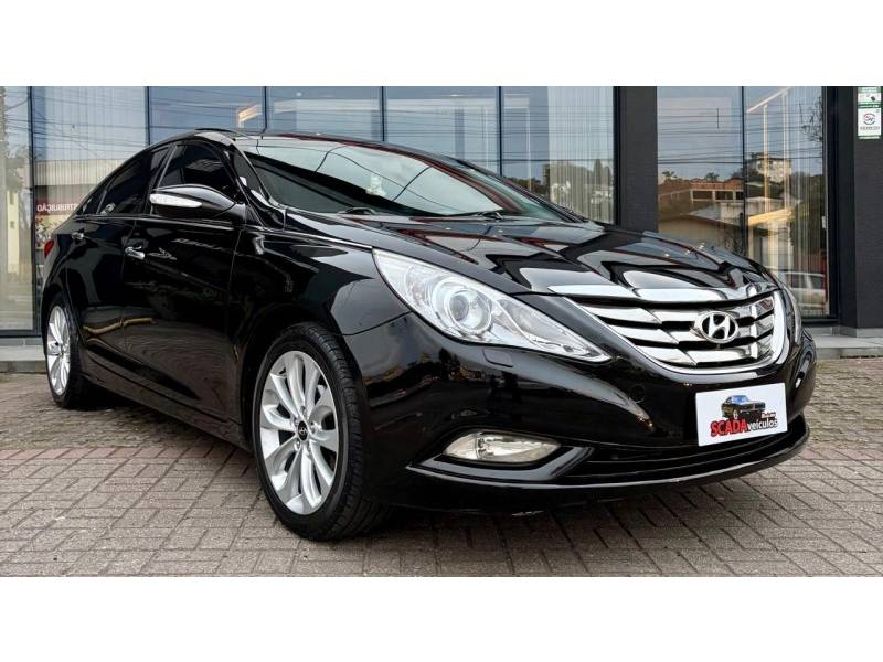 HYUNDAI - SONATA - 2012/2013 - Preta - R$ 74.900,00