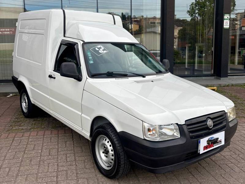 FIAT - FIORINO - 2012/2012 - Branca - R$ 43.900,00