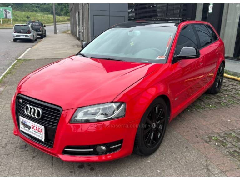 AUDI - A3 - 2009/2009 - Vermelha - R$ 84.900,00