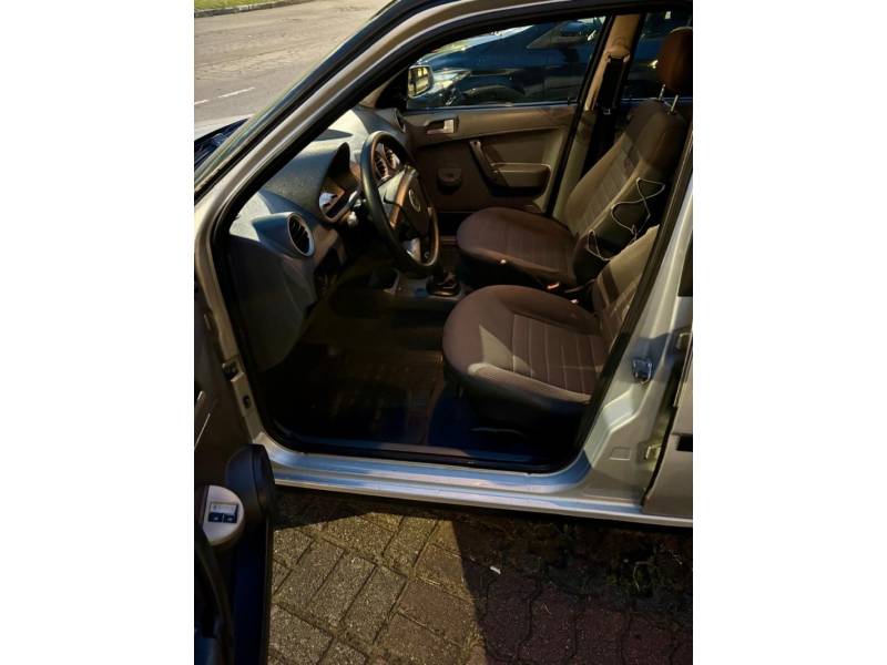 VOLKSWAGEN - GOL - 2008/2008 - Prata - R$ 28.900,00