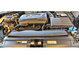 VOLKSWAGEN - JETTA - 2023/2023 - Branca - R$ 208.900,00