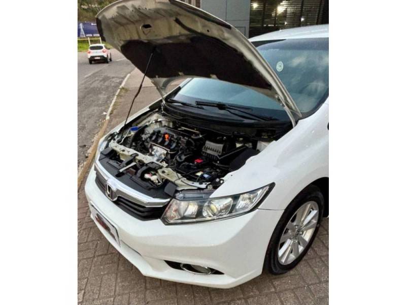 HONDA - CIVIC - 2014/2014 - Branca - R$ 74.900,00