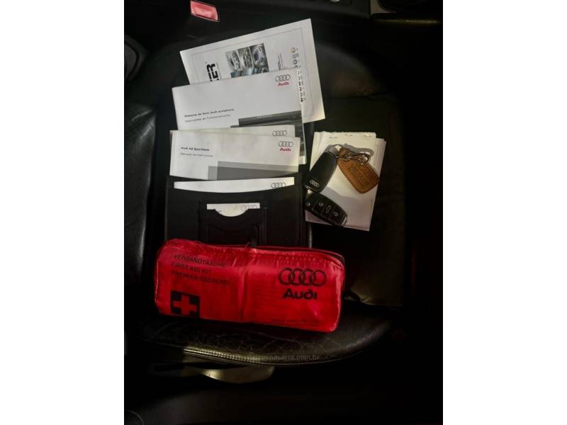 AUDI - A3 - 2009/2009 - Vermelha - R$ 84.900,00