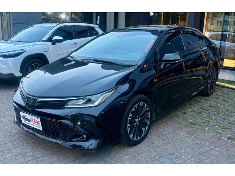 TOYOTA - COROLLA - 2022/2022 - Preta - R$ 143.900,00