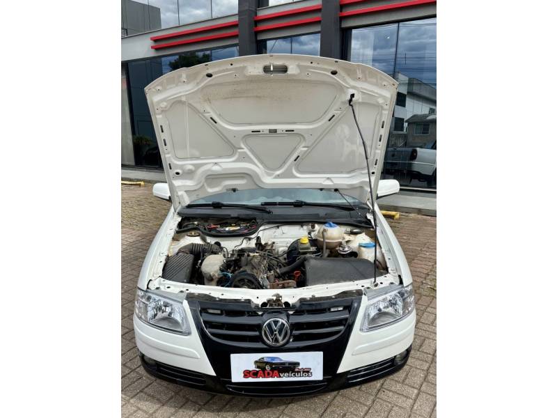 VOLKSWAGEN - SAVEIRO - 2008/2008 - Branca - R$ 26.900,00
