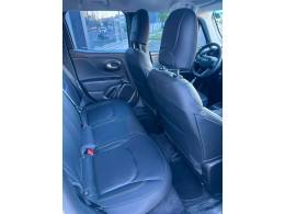 JEEP - RENEGADE - 2022/2023 - Branca - R$ 105.900,00
