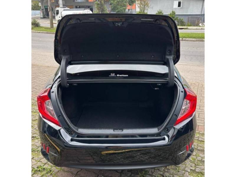 HONDA - CIVIC - 2018/2018 - Preta - R$ 111.900,00